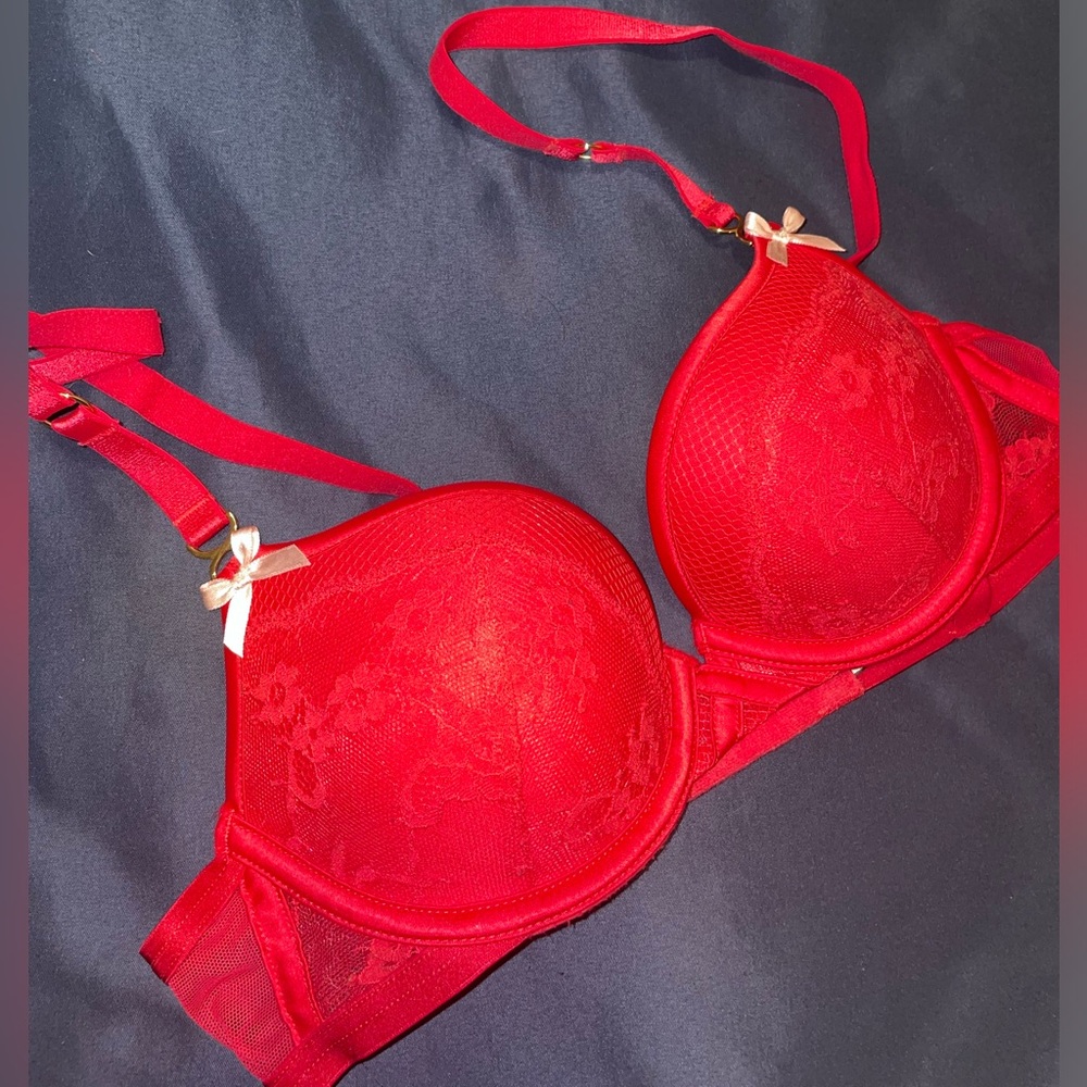 Victoria’s Secret Very Sexy Lace Mesh Padded Push Up Demi Bra